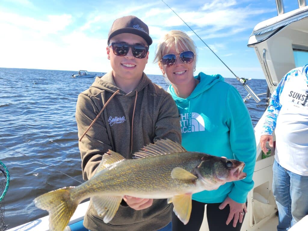 AUGUST WALLEYE FISHING. BALLARD'S RESORT. LAKE OF THE WOODS.