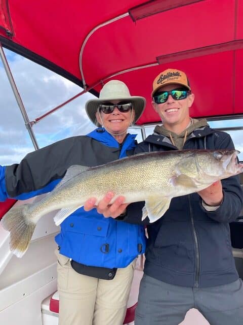 LAKE OF THE WOODS WALLEYE FISHING